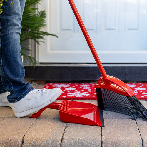 O-Cedar PowerCorner® Pet Pro Broom & Step-On Dust Pan